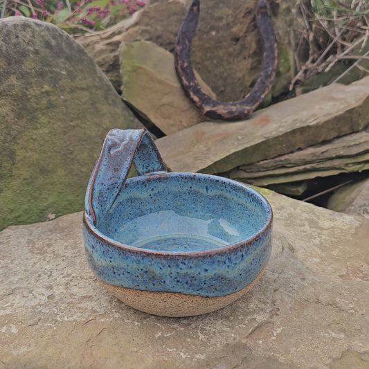 18 oz. Handmade soup/chowder/chili bowl with twist handle